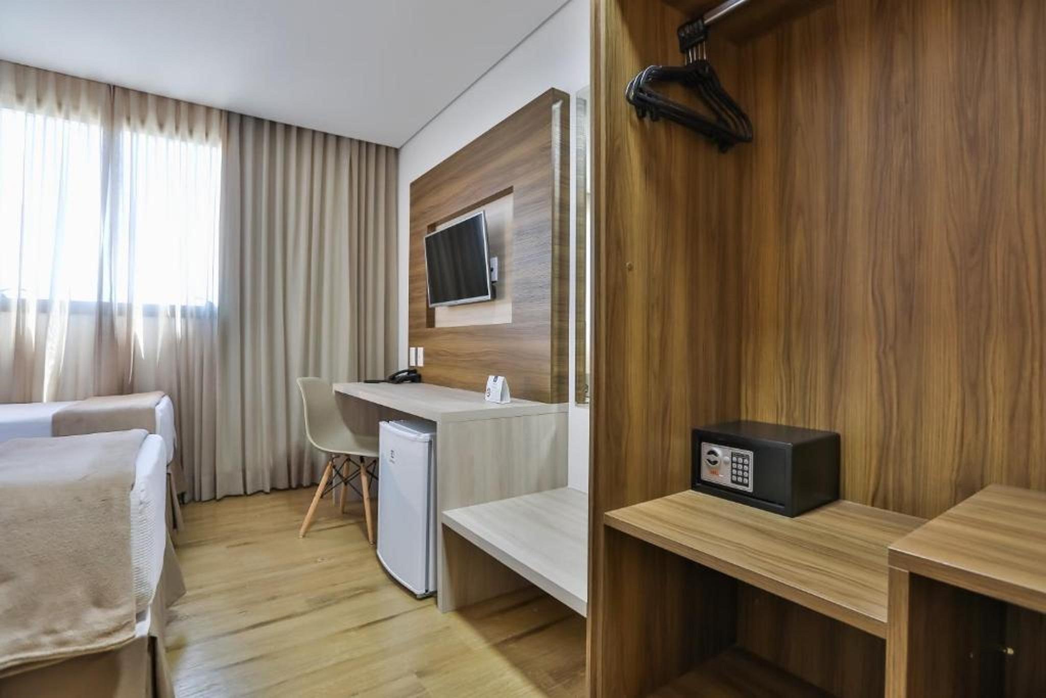 Nobile Inn Meridional קריאסיקה מראה חיצוני תמונה