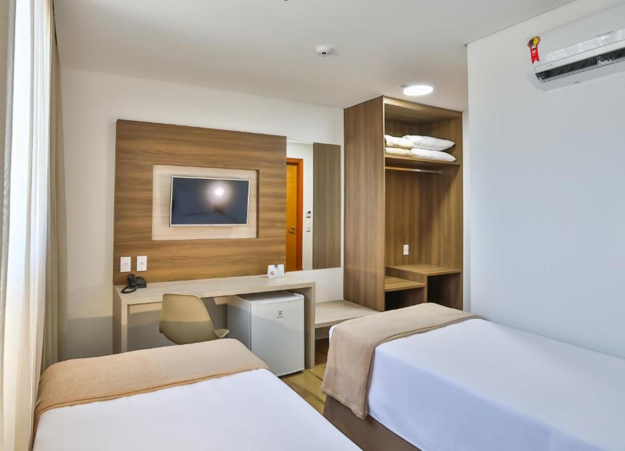 Nobile Inn Meridional קריאסיקה מראה חיצוני תמונה